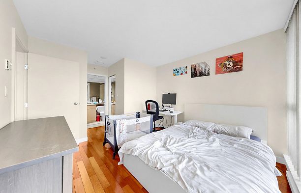 708 1408 Strathmore Mews Yaletown