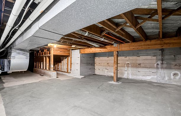 642 W 53rd Avenue South Cambie