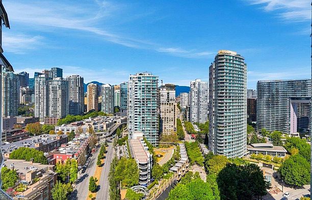 2503 198 Aquarius Mews Yaletown