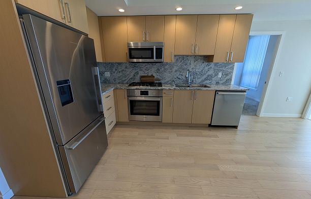 411 1708 Ontario Street Mount Pleasant VE