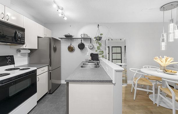 2803 939 Homer Street Yaletown