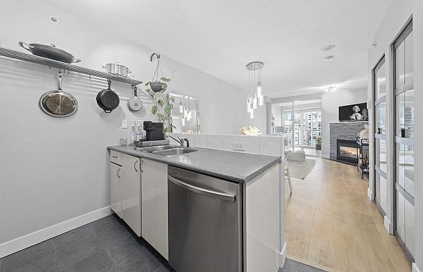 2803 939 Homer Street Yaletown