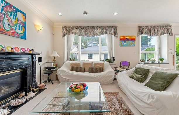 3262 W 12th Avenue Kitsilano