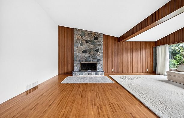 642 W 53rd Avenue South Cambie