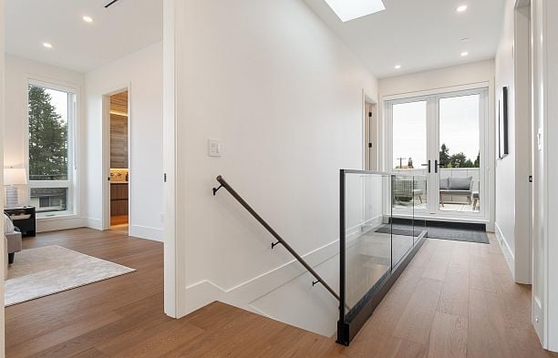 948 W 57th Avenue South Cambie
