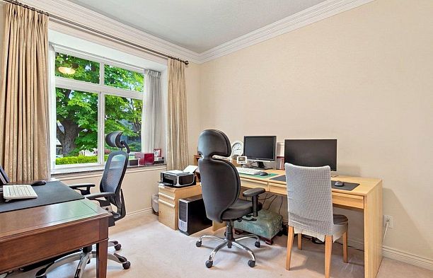 3262 W 12th Avenue Kitsilano