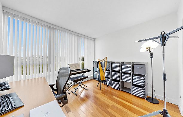 708 1408 Strathmore Mews Yaletown