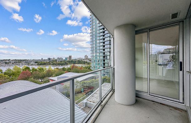 708 1408 Strathmore Mews Yaletown