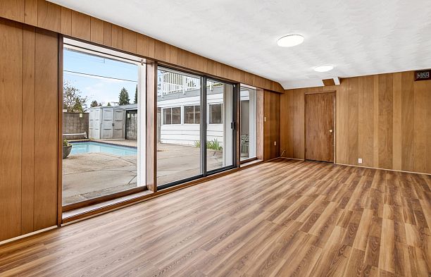 642 W 53rd Avenue South Cambie