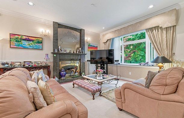 3262 W 12th Avenue Kitsilano