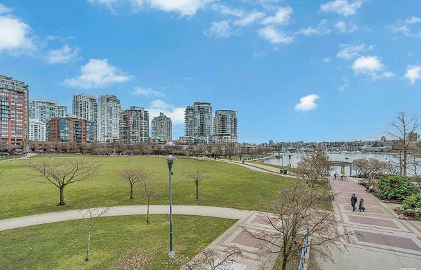 708 1408 Strathmore Mews Yaletown