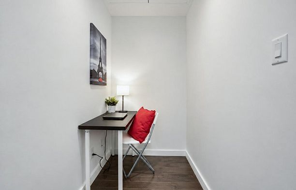 906 38 W 1st Avenue False Creek