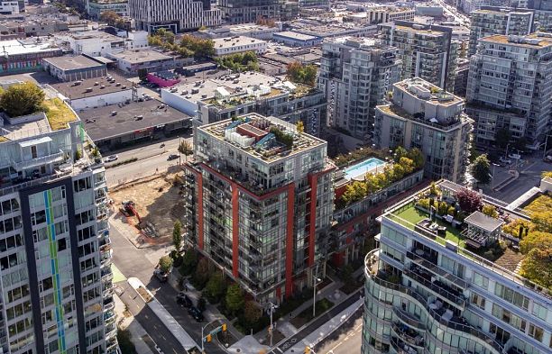 906 38 W 1st Avenue False Creek