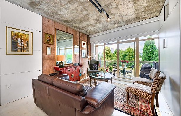 205 1529 W 6th Avenue False Creek