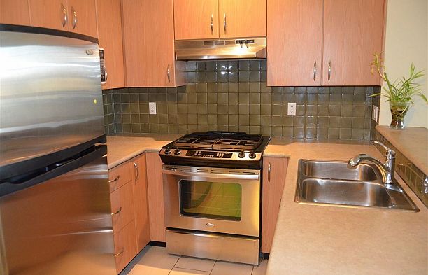 412 995 W 59th Avenue South Cambie