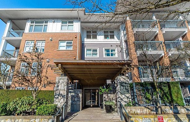 412 995 W 59th Avenue South Cambie