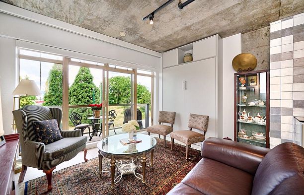 205 1529 W 6th Avenue False Creek