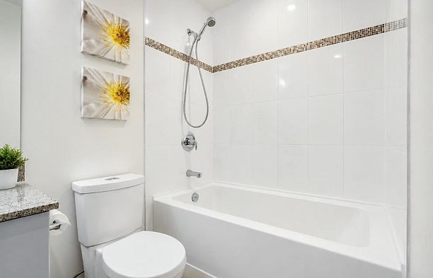 906 38 W 1st Avenue False Creek