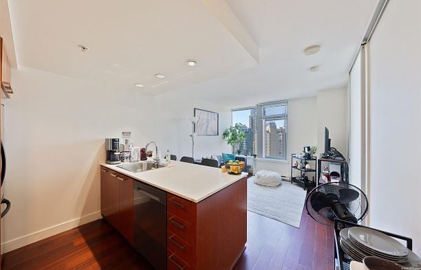 2204 1255 Seymour Street Downtown VW