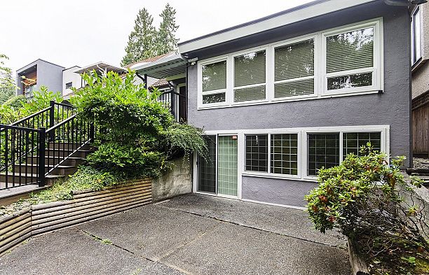 4063 W 33rd Avenue Dunbar
