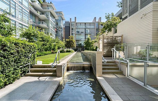 404 1616 Columbia Street False Creek