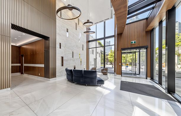 1785 87 Nelson Street Yaletown