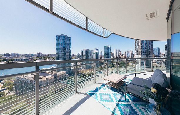 1785 87 Nelson Street Yaletown