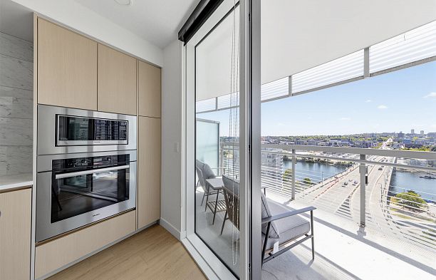 1785 87 Nelson Street Yaletown