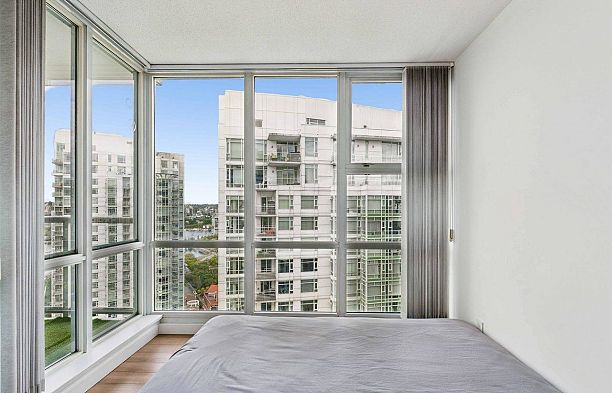 3202 193 Aquarius Mews Yaletown