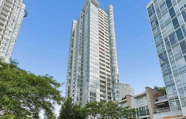 3202 193 Aquarius Mews Yaletown