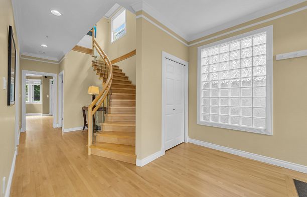 4648 W 2nd Avenue Point Grey