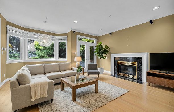 4648 W 2nd Avenue Point Grey