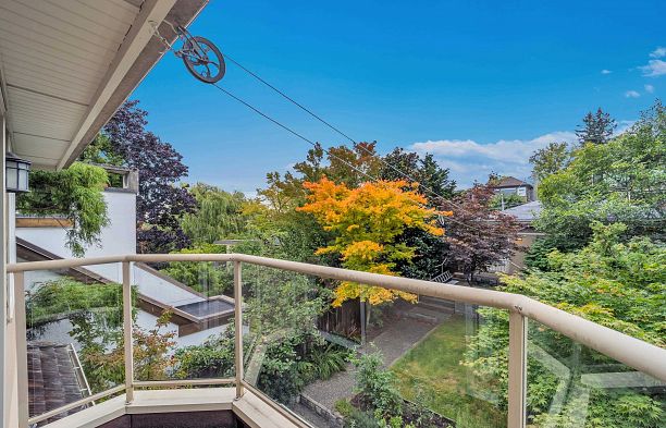4648 W 2nd Avenue Point Grey