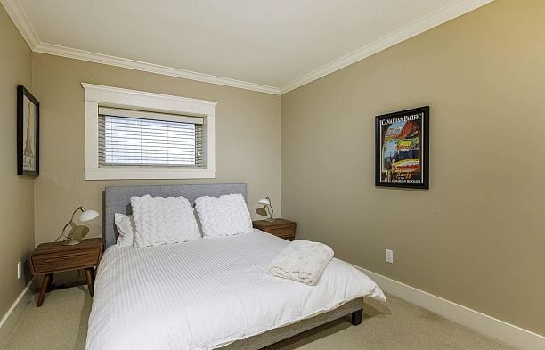 2115 Macdonald Street Kitsilano