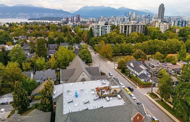 104 1811 W 16th Avenue Kitsilano