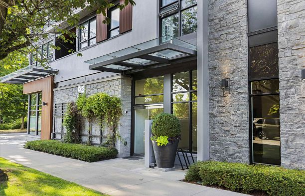 203 2095 W 44th Avenue Kerrisdale