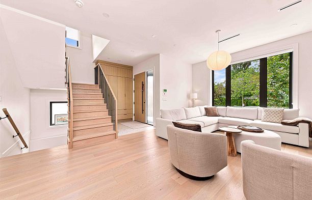 6408 Vine Street Kerrisdale
