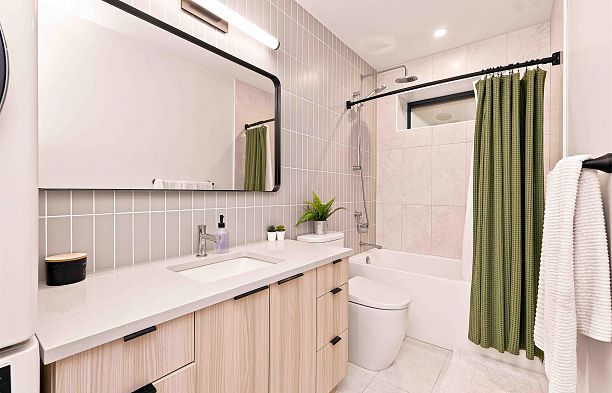 6408 Vine Street Kerrisdale