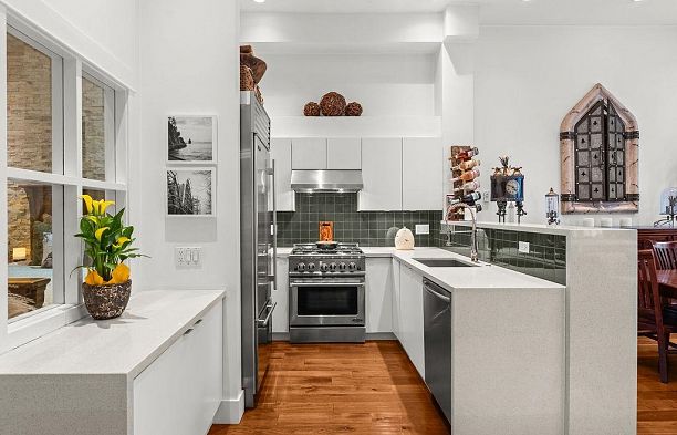 104 1811 W 16th Avenue Kitsilano