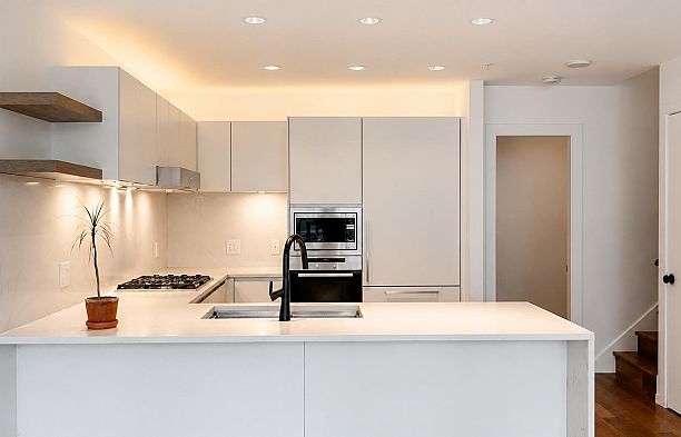 8460 Cornish Street S.W. Marine