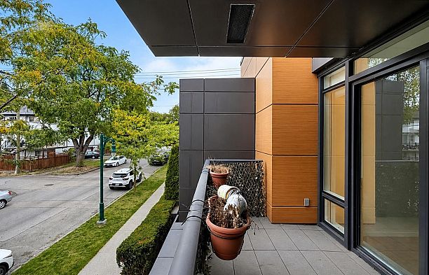 8460 Cornish Street S.W. Marine