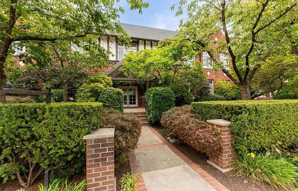 104 1811 W 16th Avenue Kitsilano
