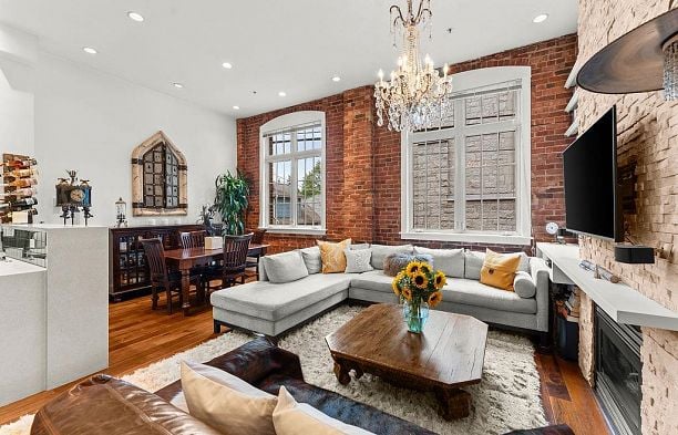 104 1811 W 16th Avenue Kitsilano