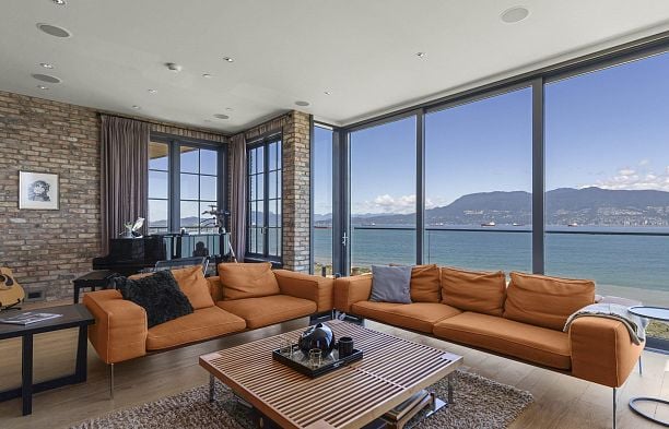 3305 Point Grey Road Kitsilano