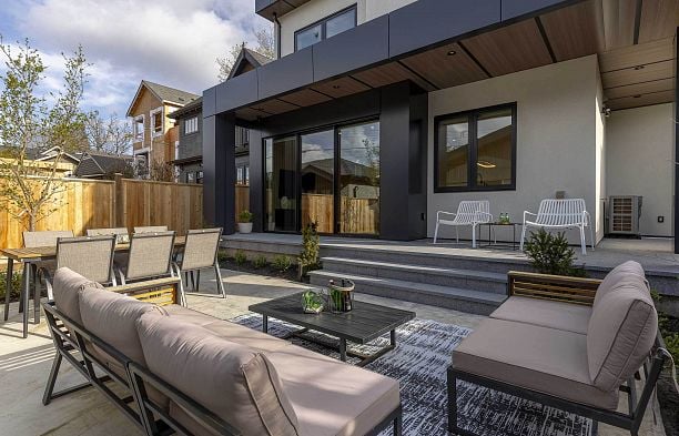 2 3255 W 13th Avenue Kitsilano