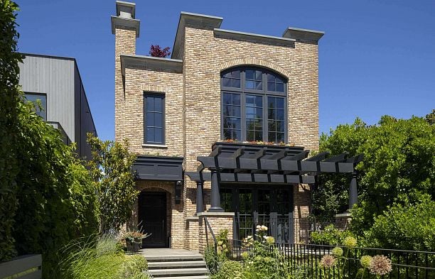 3305 Point Grey Road Kitsilano