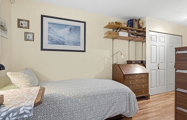 201 3220 W 4th Avenue Kitsilano