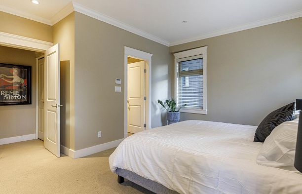 2115 Macdonald Street Kitsilano