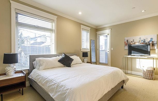 2115 Macdonald Street Kitsilano