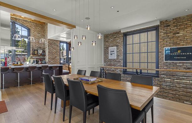 3305 Point Grey Road Kitsilano